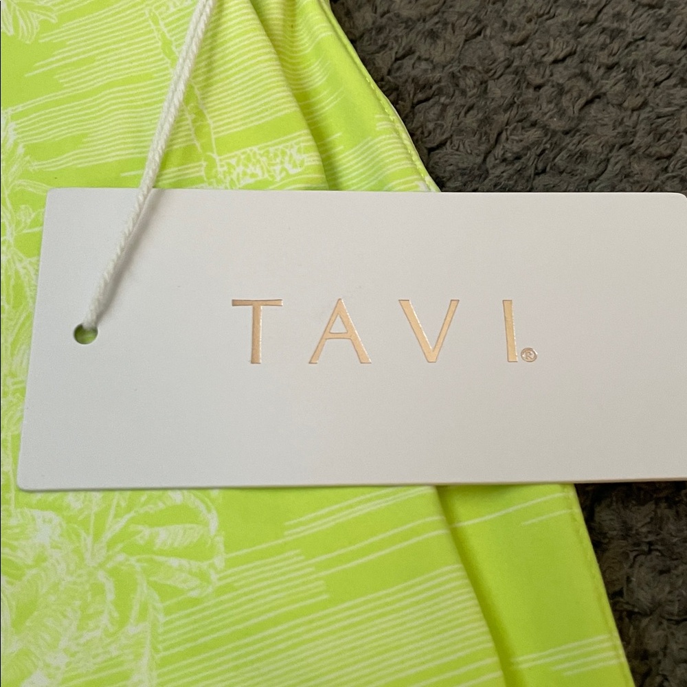 NWT Tavi High Waisted Crop Flare Tight Lime Green  Leggings Size M - Picture 2 of 7